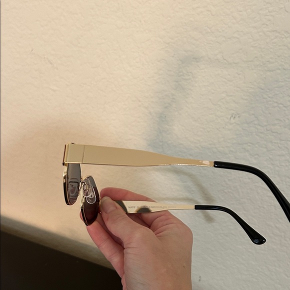 House of Harlow Hexagonal Gold Frame Sunglasses with Black Lenses NWOT - Picture 9 of 17